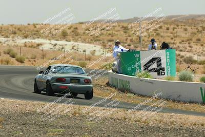 media/May-31-2025-CalClub SCCA (Sat) [[2c1a04e1ee]]/Qualifying/Group 5/Turn 4/